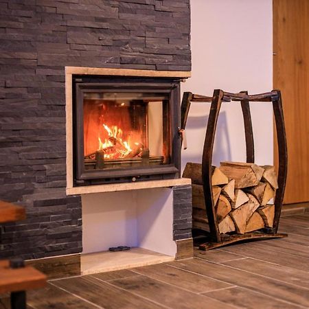 Villa Aljmas Ngoại thất bức ảnh