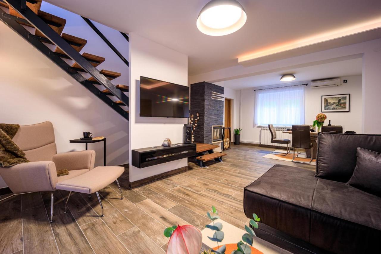 Villa Aljmas Ngoại thất bức ảnh