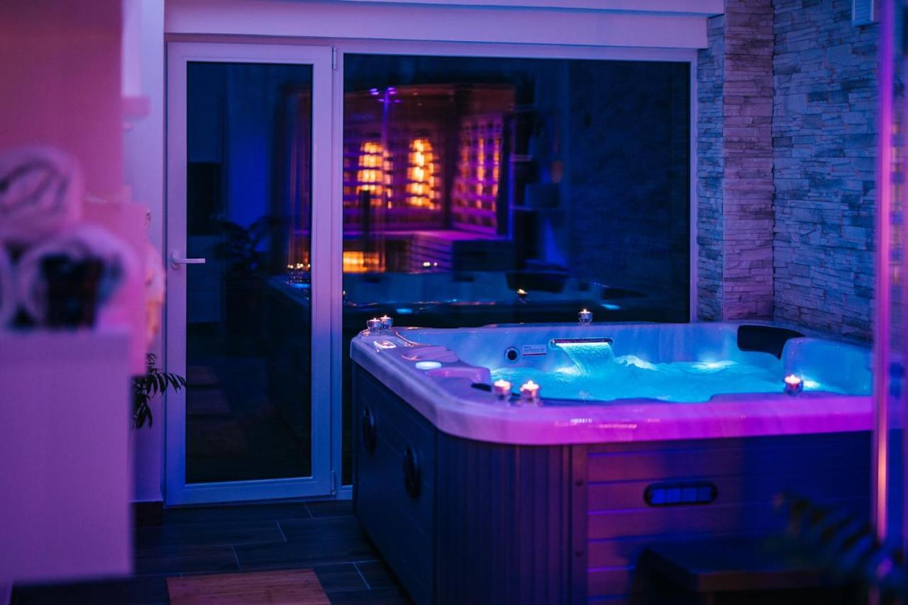 Villa Aljmas Ngoại thất bức ảnh