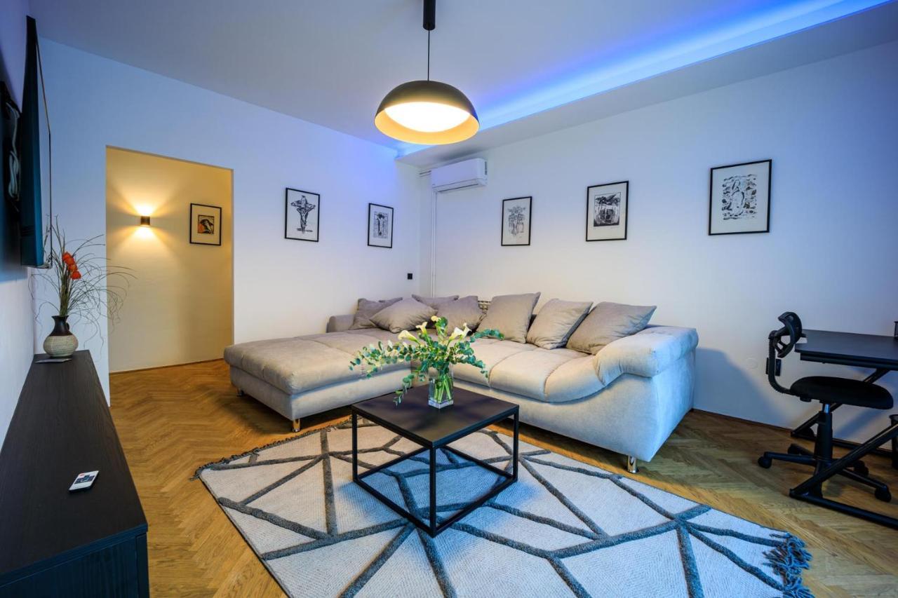 Villa Aljmas Ngoại thất bức ảnh