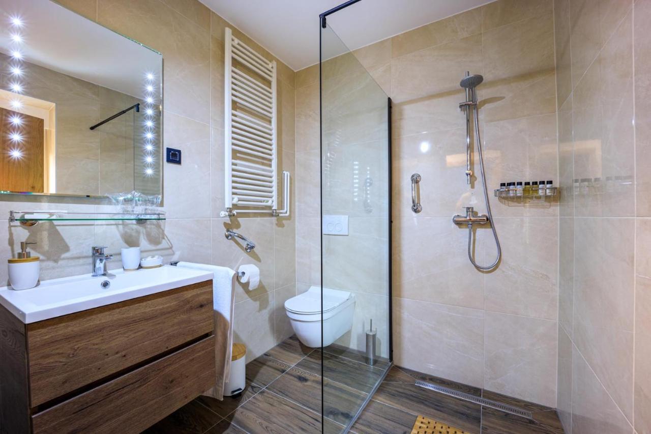 Villa Aljmas Ngoại thất bức ảnh